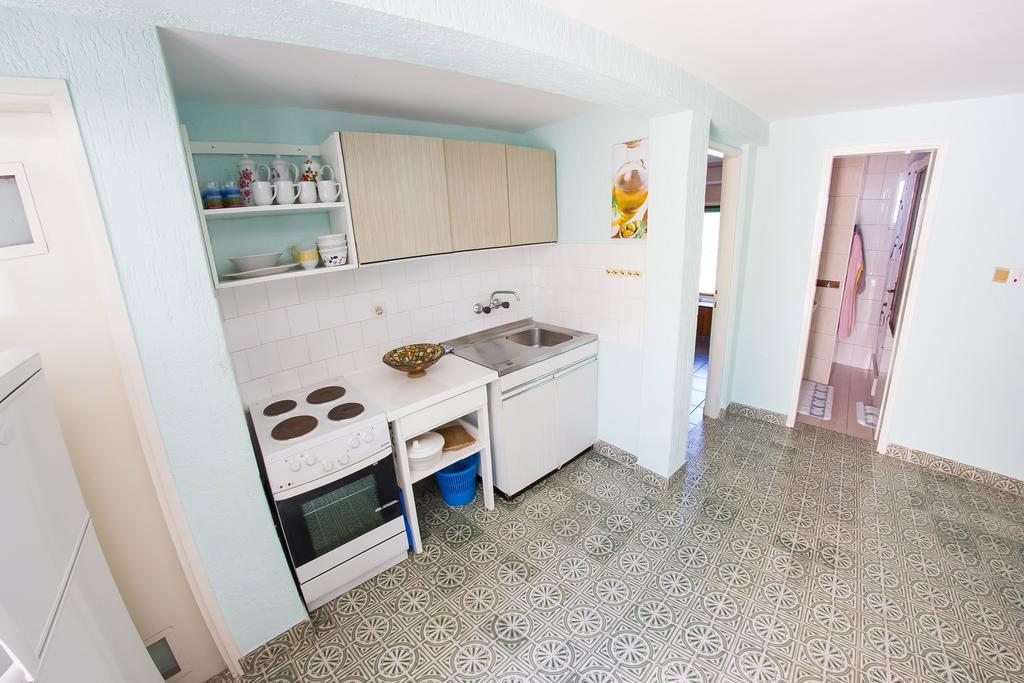 Apartments Stefanovski Paradiso Veli Lošinj Rom bilde