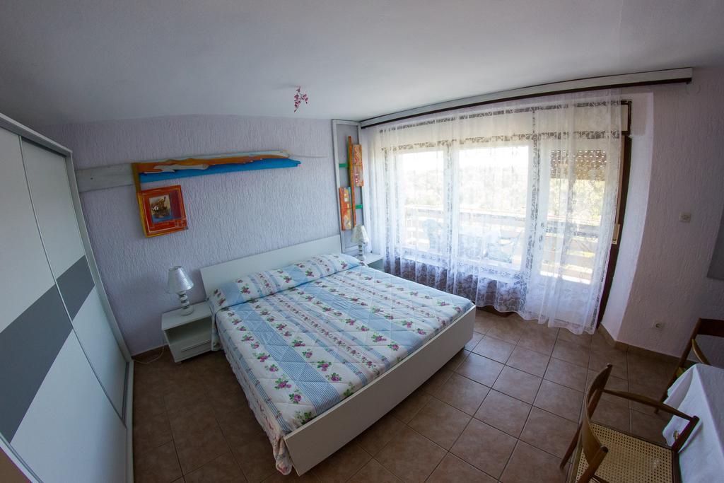 Apartments Stefanovski Paradiso Veli Lošinj Rom bilde